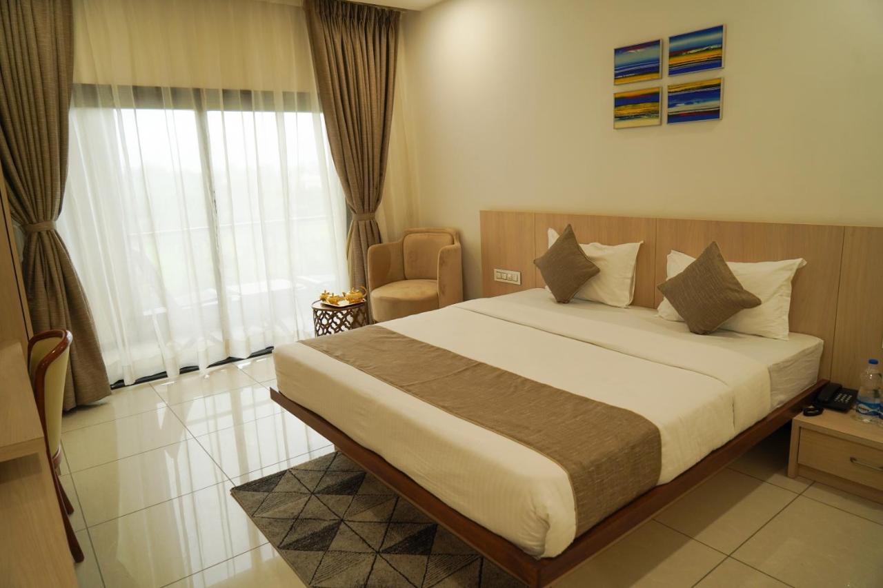 Pride Resort & Convention Center Ranakpur Near Ranakpur Dam Sādri エクステリア 写真