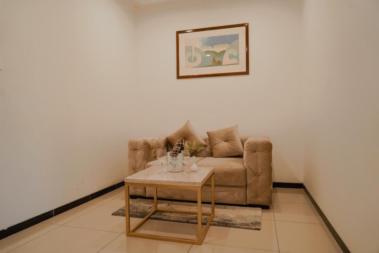 Pride Resort & Convention Center Ranakpur Near Ranakpur Dam Sādri エクステリア 写真