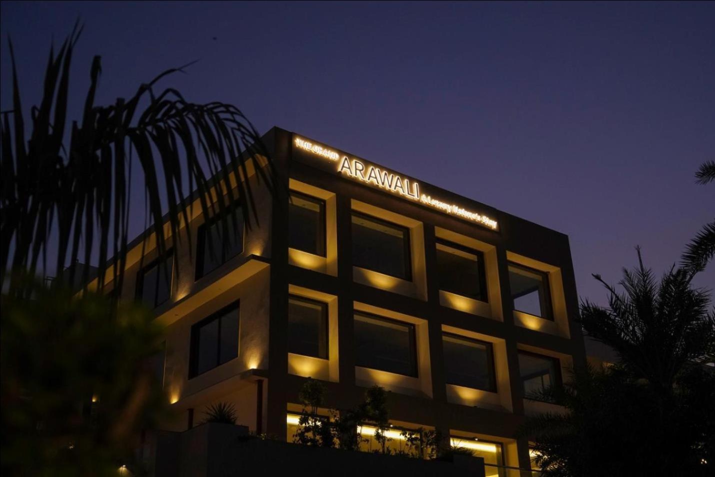 Pride Resort & Convention Center Ranakpur Near Ranakpur Dam Sādri エクステリア 写真